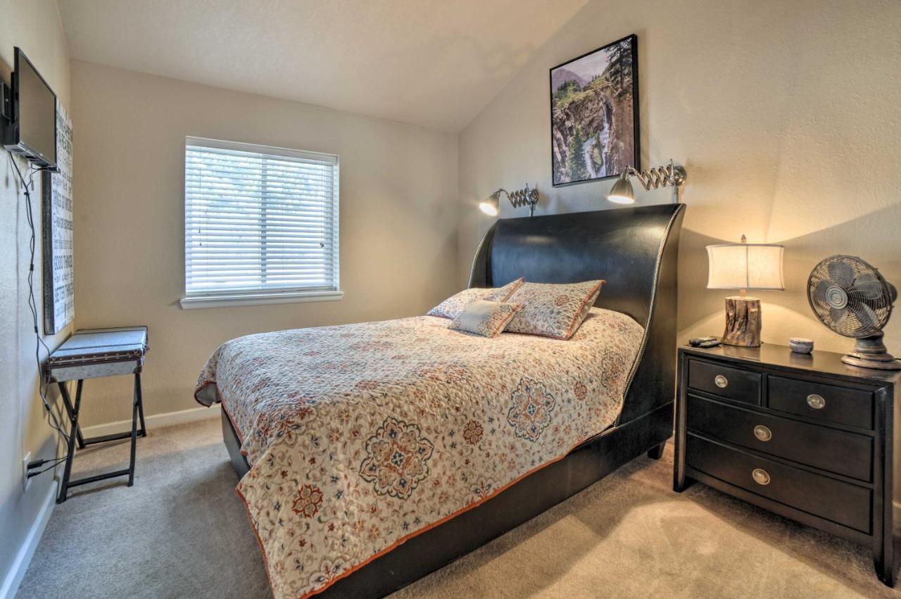 Pagosa Springs Getaway With Patio And Lake Views! Exterior photo